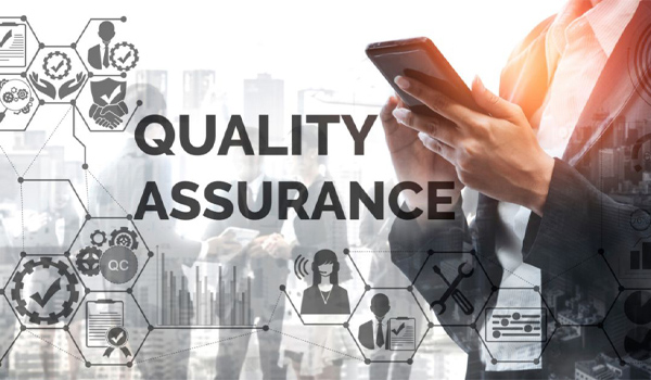 Đảm bảo chất lượng (QA) là gì? Quy trình & Vai trò trong sản xuất hiện đại